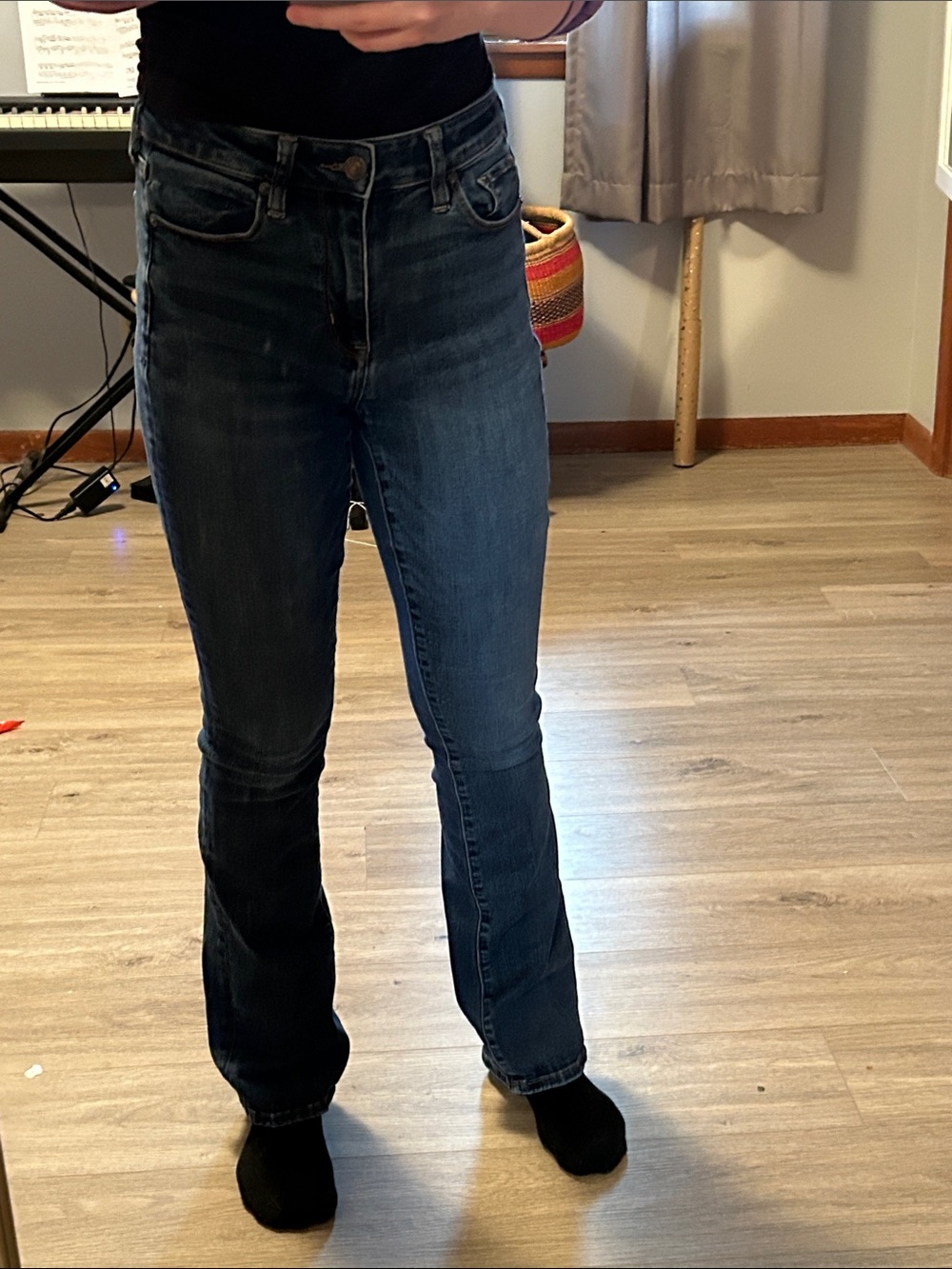 American Eagle High Rise Skinny Kick Jeans